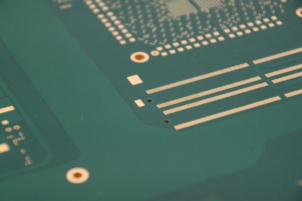 信号完整性从何而来？源于我们精准的PCB制造