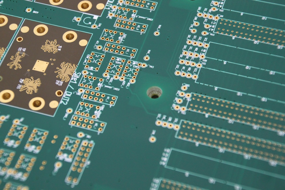 深度专注：我们如何将PCB工艺推向新的高度